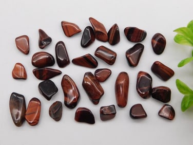 MARA MUMBA ROCK STONE LAPIDARY SPECIMEN