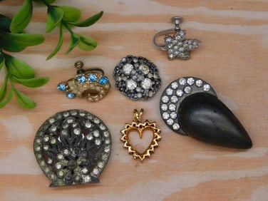 MIXED VINTAGE JEWELRY LOT