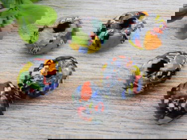 BLACK CANDY SPECKLED GLASS BEADS ROCK STONE LAPIDARY SPECIMEN
