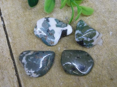 CAMOFLAUGE AGATE ROCK STONE LAPIDARY SPECIMEN