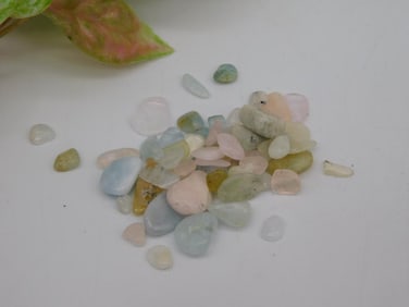 MOONSTONES ROCK STONE LAPIDARY SPECIMEN