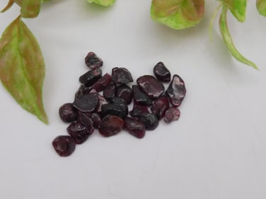 Collection of Raw Garnets ROCK STONE LAPIDARY SPECIMEN