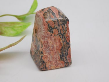 Pink and Black Stone Pyramid Figurine, 42 Grams ROCK STONE LAPIDARY SPECIMEN