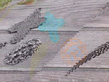 Mixed Metal Religious and Wing Pendant Lot