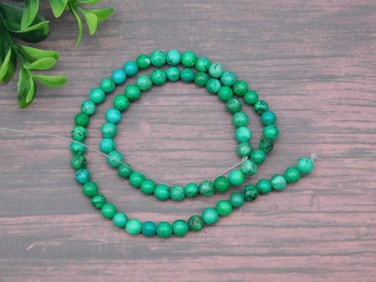 Green Stone Beaded Strand for Jewelry-Making Rock Stone Lapidary Specimen