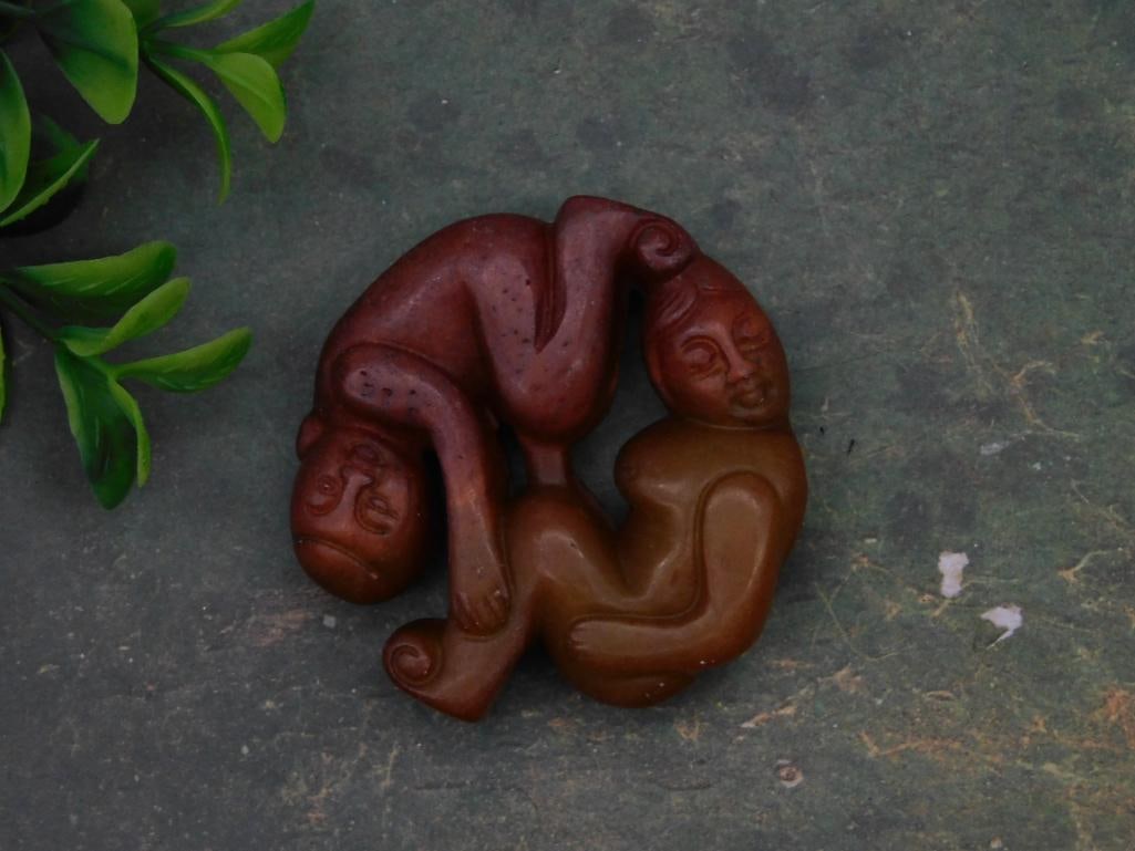 Carved Jade Stone Figurine of Two Intertwined Figures Rock Stone Lapidary Specimen: Carved Jade Stone Figurine of Two Intertwined Figures Rock Stone Lapidary Specimen