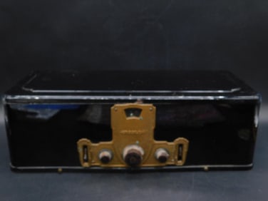 CROSLEY RADIO VINTAGE ANTIQUE