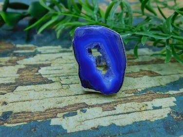 GEODE SLICE RING ROCK STONE LAPIDARY SPECIMEN