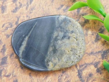 YELLOW CRAZY LACE ROCK STONE LAPIDARY SPECIMEN