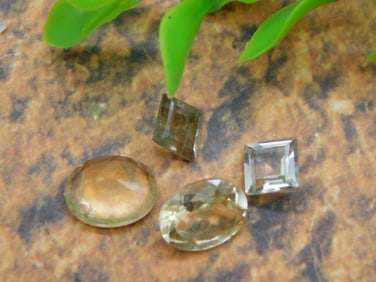 MIXED GEMSTONE ROCK STONE LAPIDARY SPECIMEN