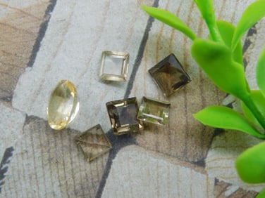 MIXED GEMSTONE ROCK STONE LAPIDARY SPECIMEN