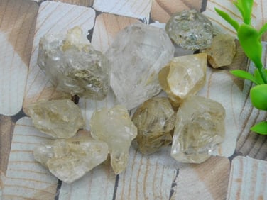 HERKIMER DIAMOND ROCK STONE LAPIDARY SPECIMEN