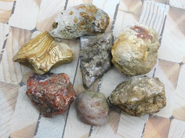 MIXED LOT ROCK STONE LAPIDARY SPECIMEN