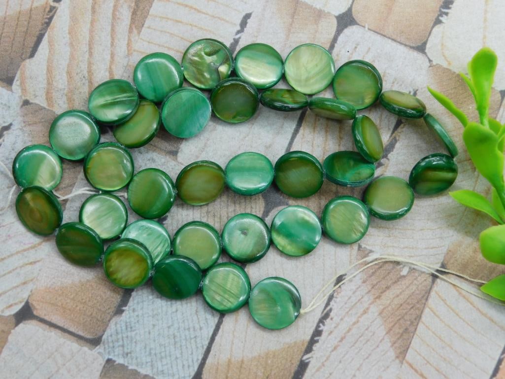 ABALONE BEADS ROCK STONE LAPIDARY SPECIMEN: ABALONE BEADS ROCK STONE LAPIDARY SPECIMEN