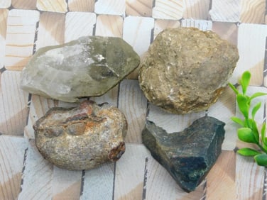 MIXED LOT ROCK STONE LAPIDARY SPECIMEN