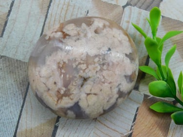 HATMANS FLOWER PETAL AGATE ROCK STONE LAPIDARY SPECIMEN