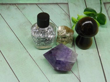 MIXED LOT ROCK STONE LAPIDARY SPECIMEN