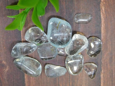 BLUE TOPAZ ROCK STONE LAPIDARY SPECIMEN