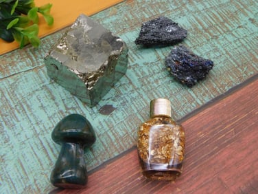 MIXED LOT ROCK STONE LAPIDARY SPECIMEN