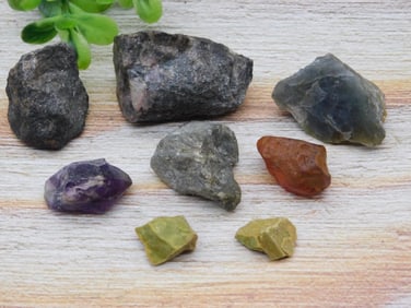 MIXED ROUGH LOT ROCK STONE LAPIDARY SPECIMEN