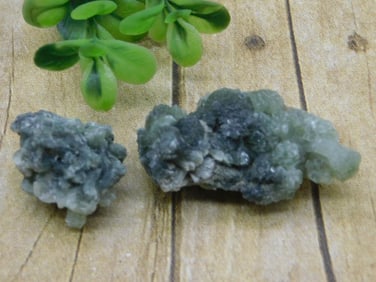 PREHNITE ROCK STONE LAPIDARY SPECIMEN
