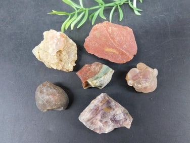 MIXED ROUGH LOT ROCK STONE LAPIDARY SPECIMEN