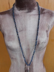 GEODE SLICE PENDANT ON SPARKLE BEAD NECKLACE