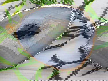 GEODE SLICE PENDANT ROCK STONE LAPIDARY SPECIMEN