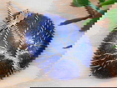 LAPIS LAZULI WIRE TREE PENDANT ROCK STONE LAPIDARY SPECIMEN