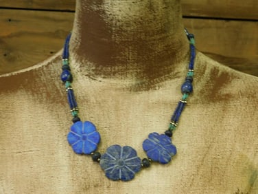 LAPIS LAZULI NECKLACE ROCK STONE LAPIDARY SPECIMEN