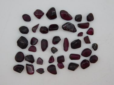 GARNET ROCK STONE LAPIDARY SPECIMEN