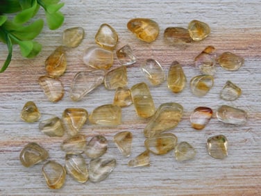 CITRINE ROCK STONE LAPIDARY SPECIMEN