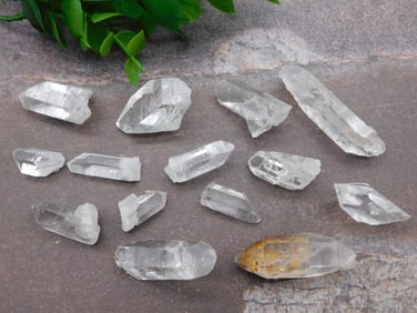 QUARTZ ROCK STONE LAPIDARY SPECIMEN