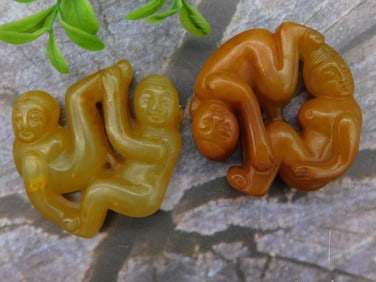 CARVED JADE ROCK STONE LAPIDARY SPECIMEN