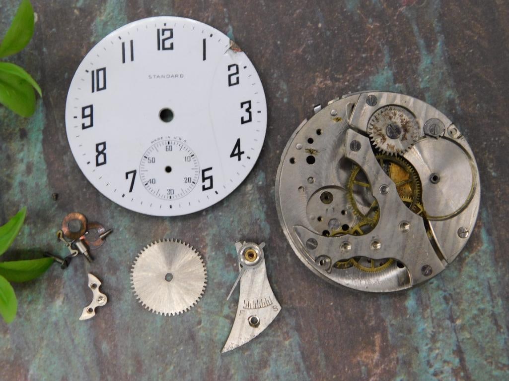 Vintage Watch Movement and Parts, Includes Face and Gears WATCHMAKER WATCHMAKING TOOLS: Vintage Watch Movement and Parts, Includes Face and Gears WATCHMAKER WATCHMAKING TOOLS