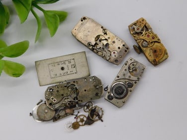 Vintage Watch Movements and Parts Assortment Watchmaker Watchmaking Tools