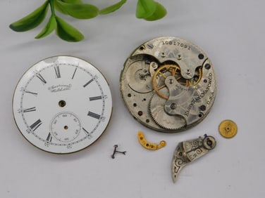 Antique Elgin Pocket Watch Movement with Parts WATCHMAKING WATCHMAKER TOOLS