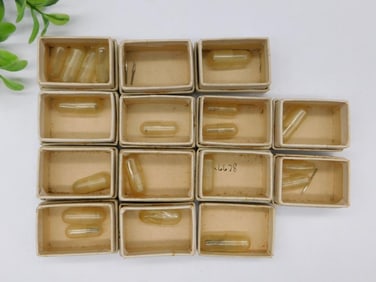 Vintage Medical or Scientific Vials WATCHMAKER WATCHMAKING TOOLS