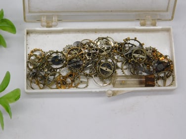 Vintage Watch Gears and Parts?WATCHMAKERS WATCHMAKING TOOL