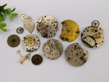 VINTAGE WATCH MOVEMENTS WATCHMAKING WATCHMAKER STEAMPUNK TOOLS