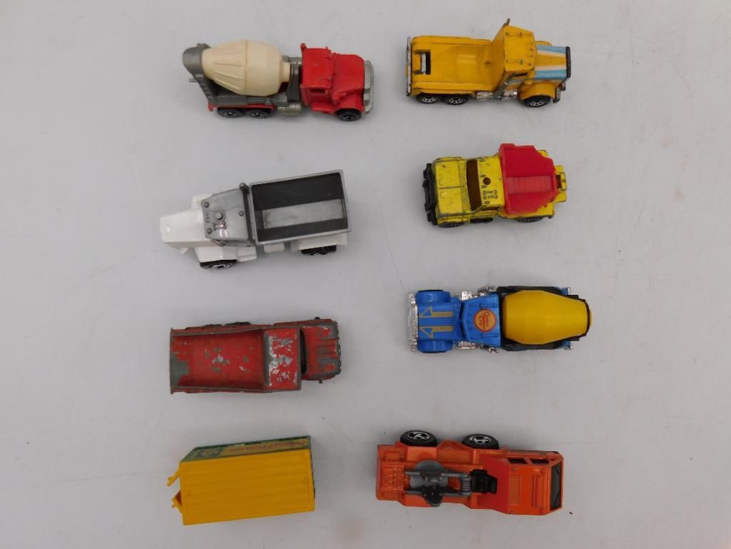 RETRO CAR TOYS MIXED BULK LOT (1 of 2)