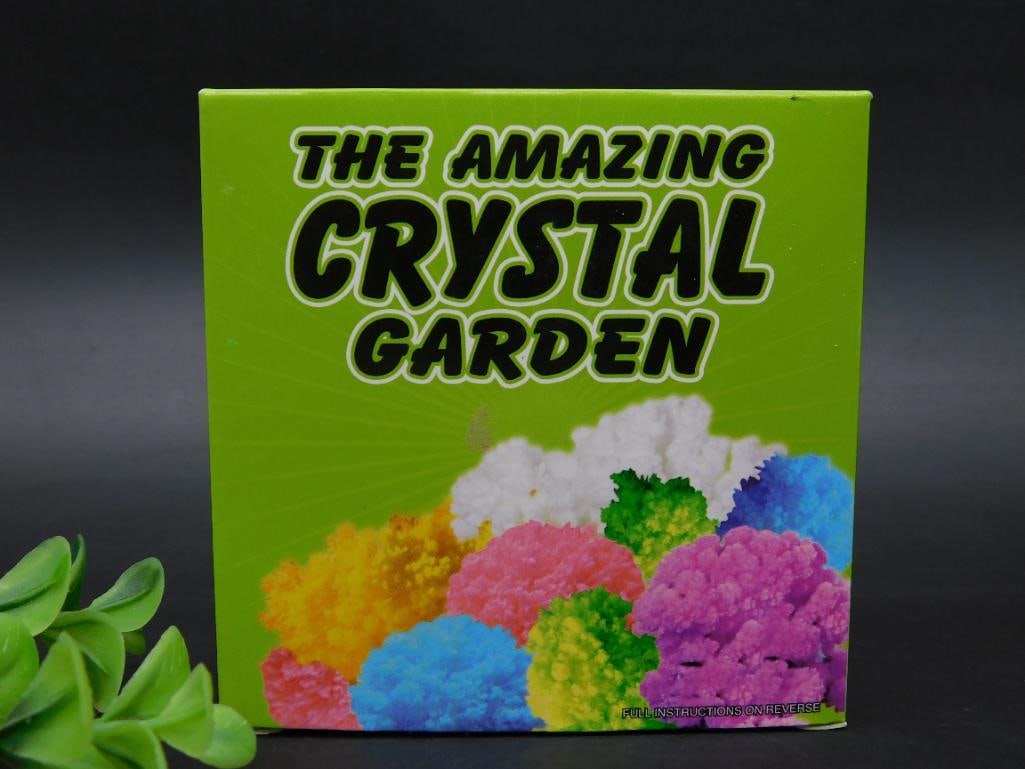THE AMAZING CRYSTAL GARDEN: THE AMAZING CRYSTAL GARDEN
