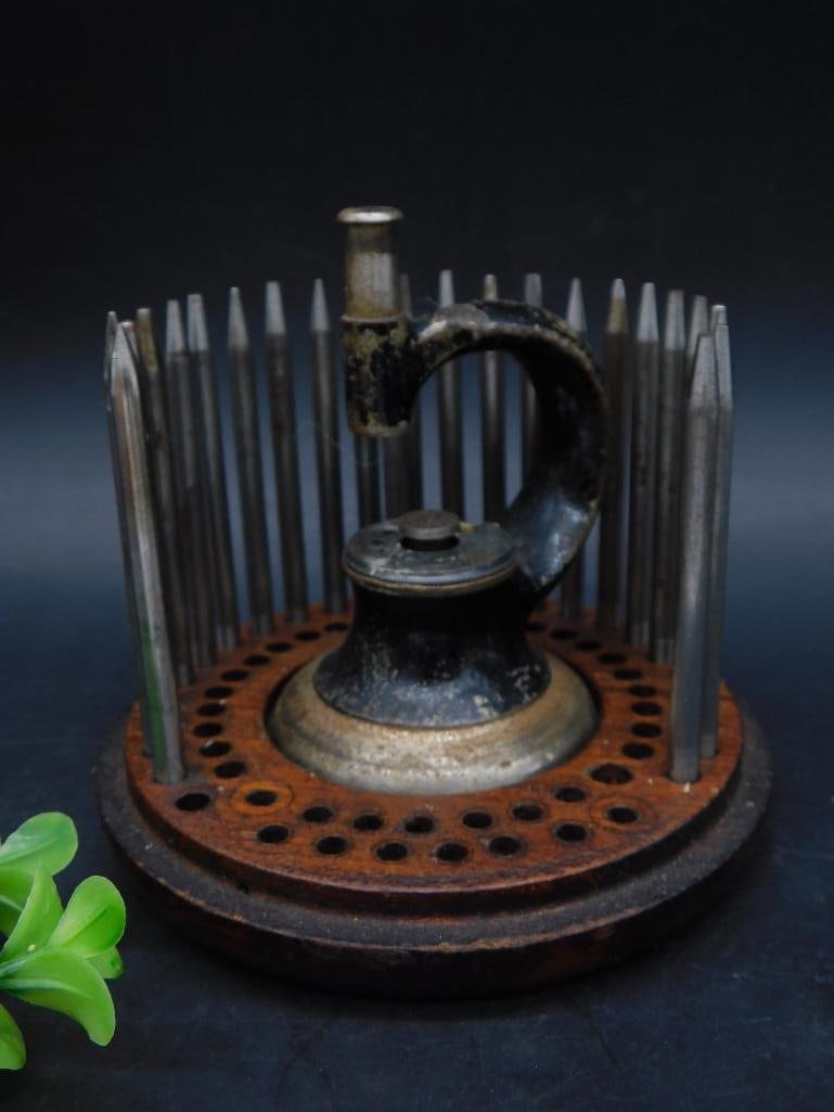 Antique Cast Iron Staking Tool Kit Watchmaker Watchmaking Tools (1 of 14)