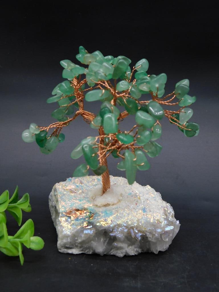 MIXED STONE TREE ROCK STONE LAPIDARY SPECIMEN: MIXED STONE TREE ROCK STONE LAPIDARY SPECIMEN