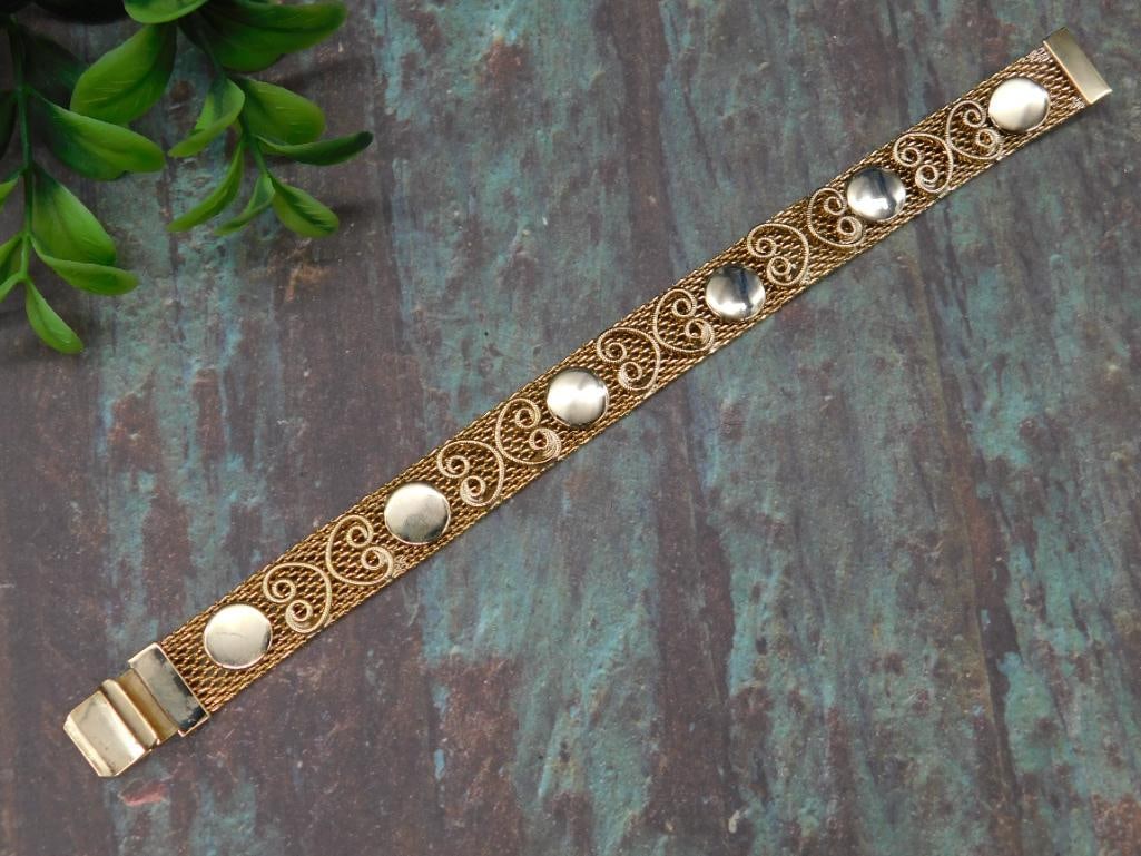 BRACELET: BRACELET