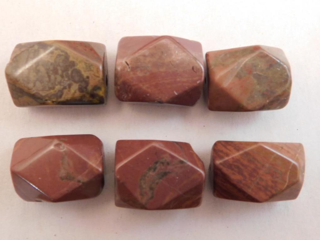 STONE BEADS ROCK STONE LAPIDARY SPECIMEN: STONE BEADS ROCK STONE LAPIDARY SPECIMEN