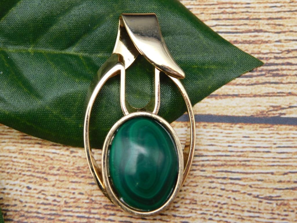 MALACHITE PENDANT ROCK STONE LAPIDARY SPECIMEN: MALACHITE PENDANT ROCK STONE LAPIDARY SPECIMEN