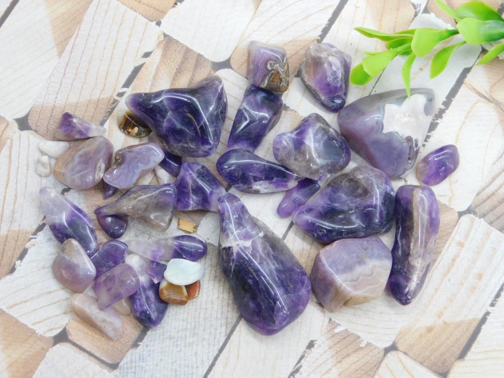 AMETHYST AND ROYAL AZTEC LACE ROCK STONE LAPIDARY SPECIMEN: AMETHYST AND ROYAL AZTEC LACE ROCK STONE LAPIDARY SPECIMEN