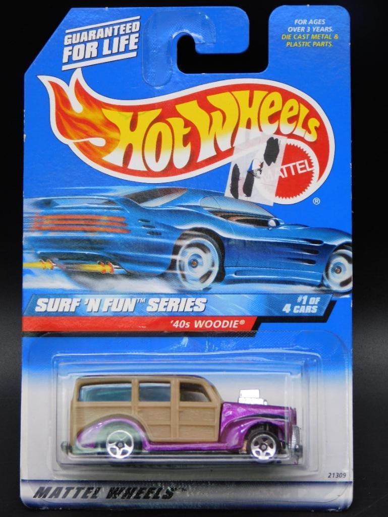 Hot Wheels Surf N Fun 40s Woodie Diecast Car (1 of 6)