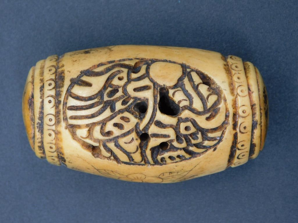 CARVED BEAD ROCK STONE LAPIDARY SPECIMEN: CARVED BEAD ROCK STONE LAPIDARY SPECIMEN